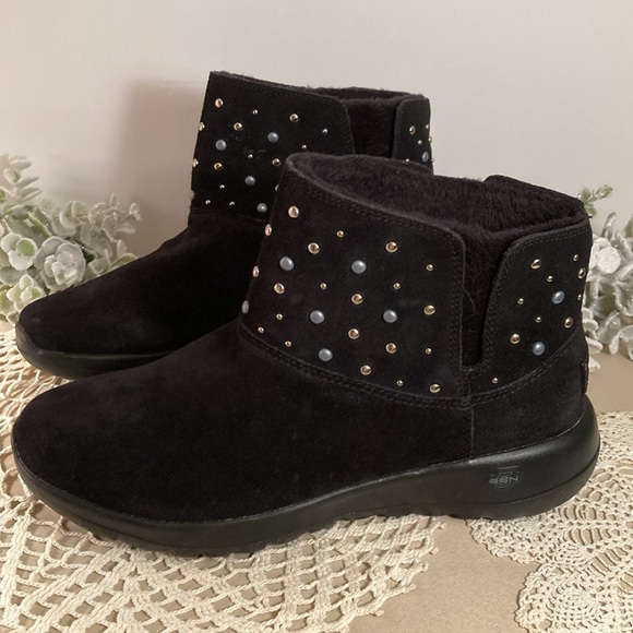 Skechers Studded Black Suede Leather Booties Women’s Size 8.5 NWOT - Picture 4 of 16